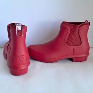 UGG Chevonne Ribbon Red Women's Waterproof Slip On Rainboots, New, Size 8